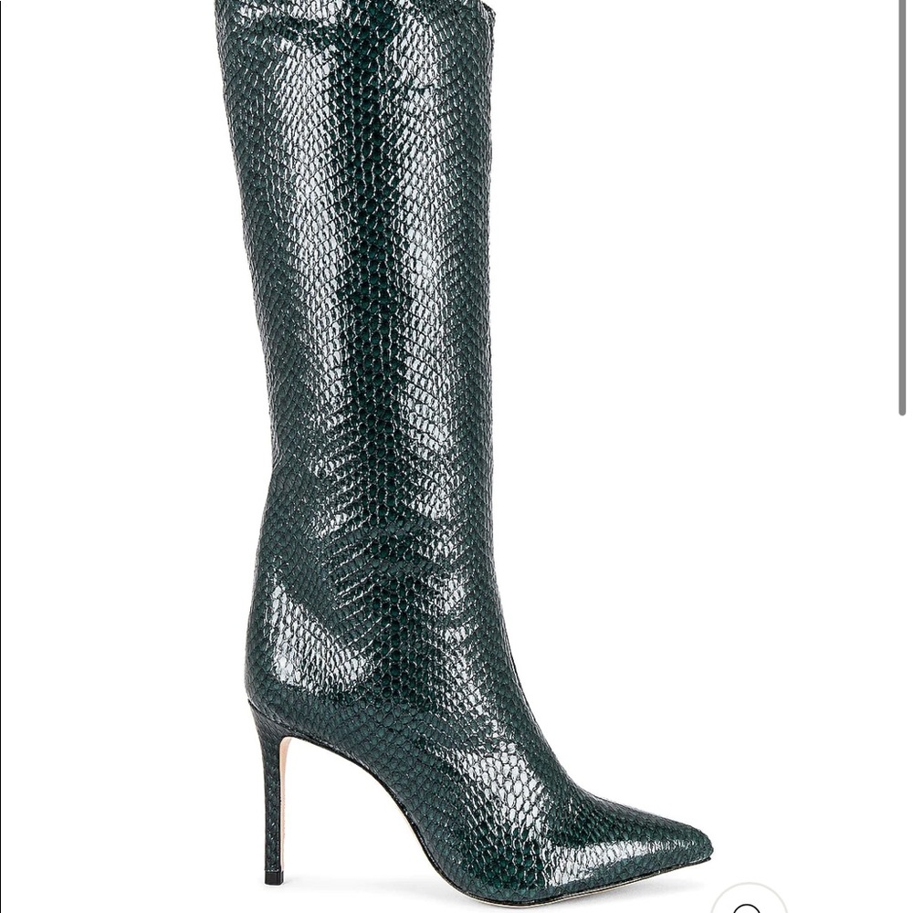 Schultz talk green boots like new